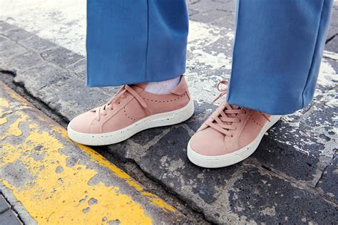 ecco ladies street tray sneakers.